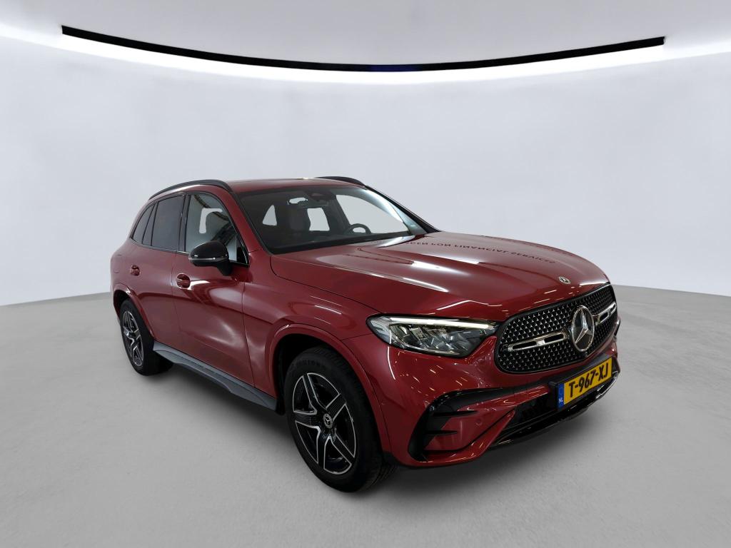 Mercedes-Benz GLC 300e AMG Line