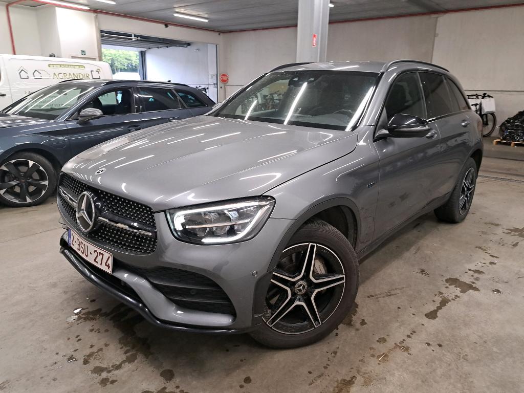 Mercedes-Benz GLC 300de AMG Line