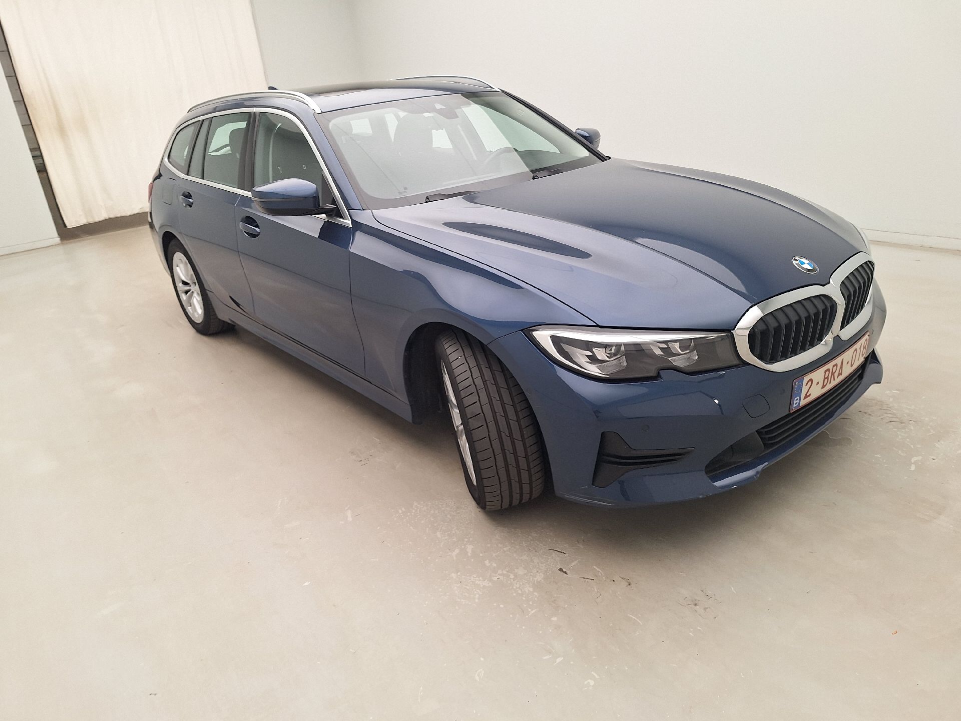 BMW 3 Series Touring 320d Lounge
