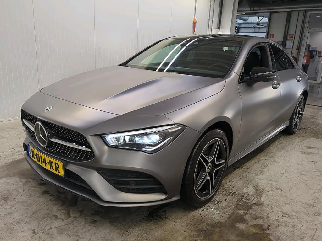 Mercedes-Benz CLA 250e AMG Line