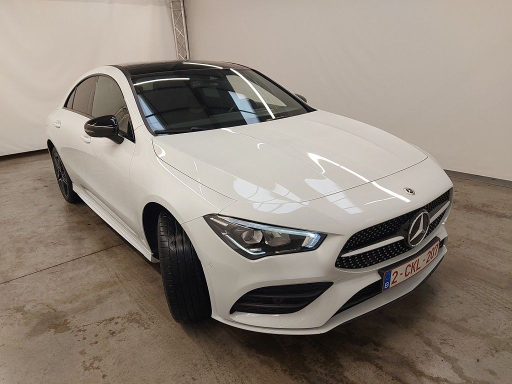 Mercedes-Benz CLA 250e AMG Line