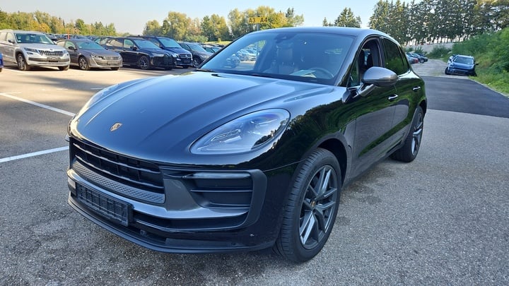 Porsche Macan T