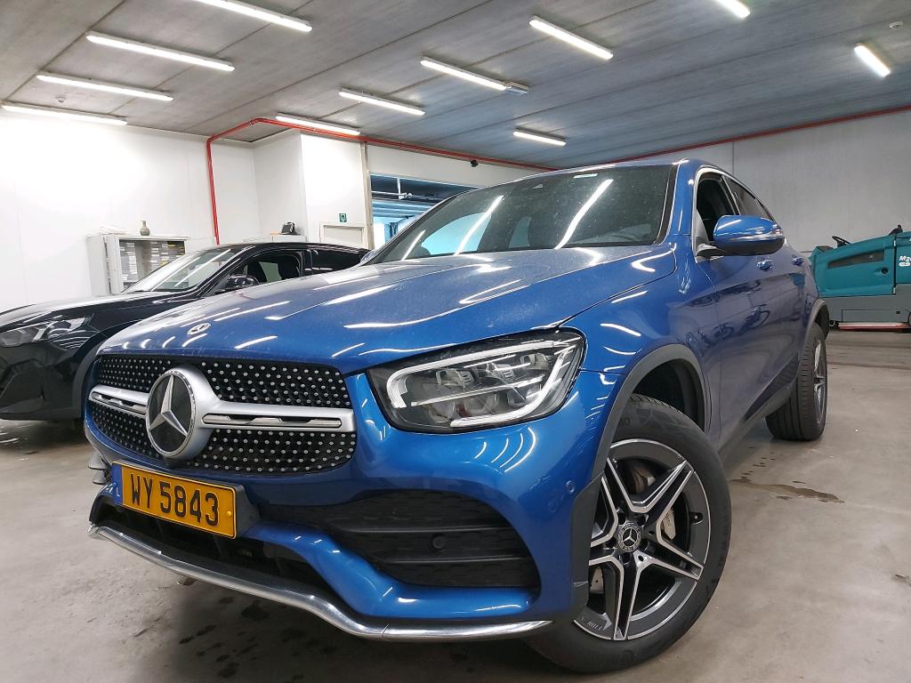 Mercedes-Benz GLC Coupé 300e AMG Line