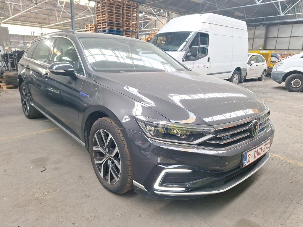 Volkswagen Passat Variant GTE 1.4 Business