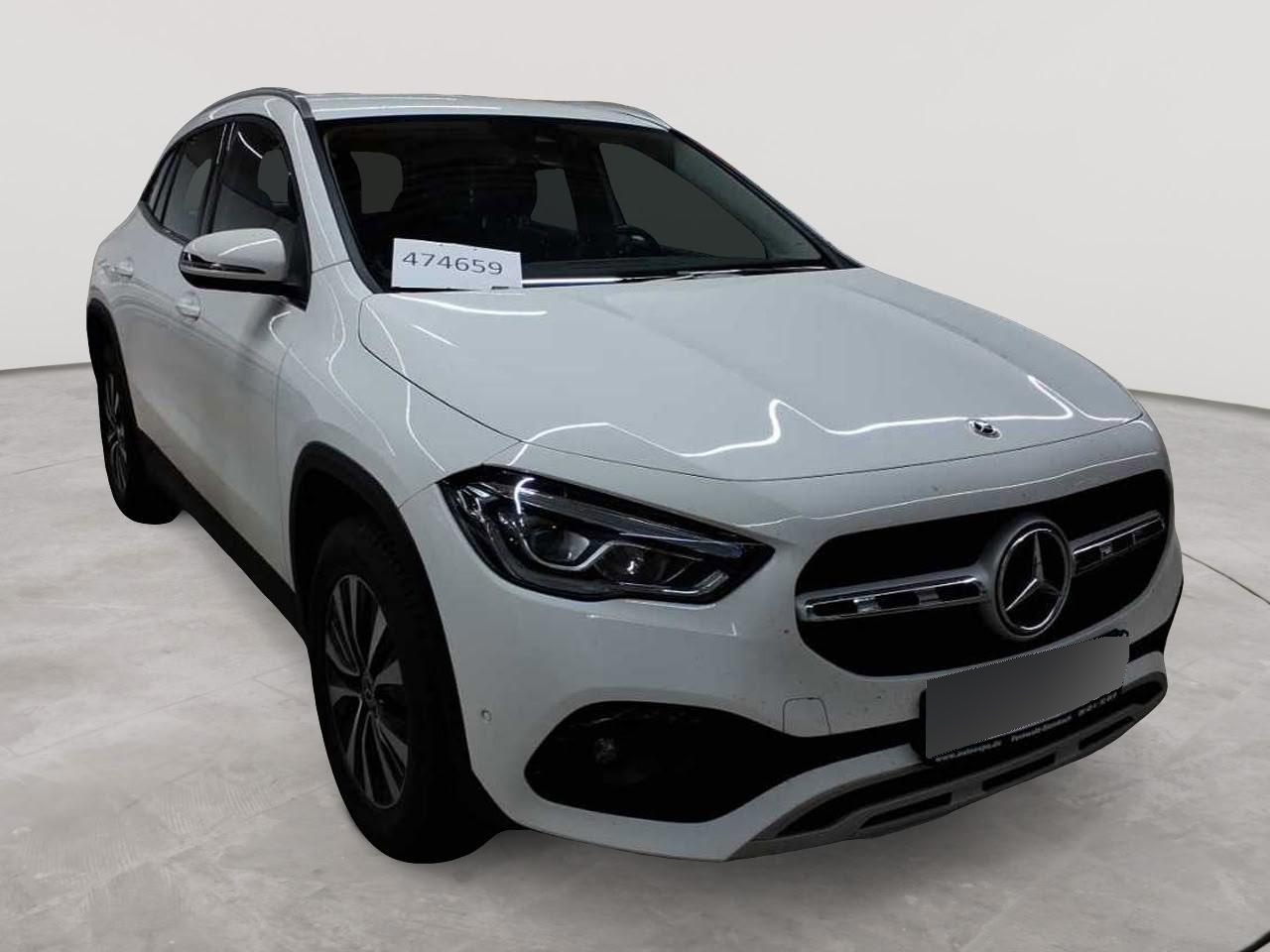 Mercedes-Benz GLA 200d Style