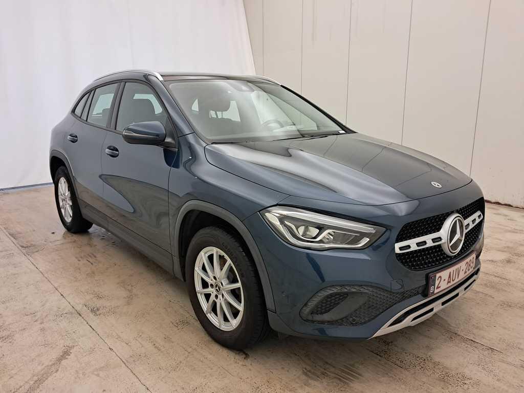 Mercedes-Benz GLA 180d Business Solution