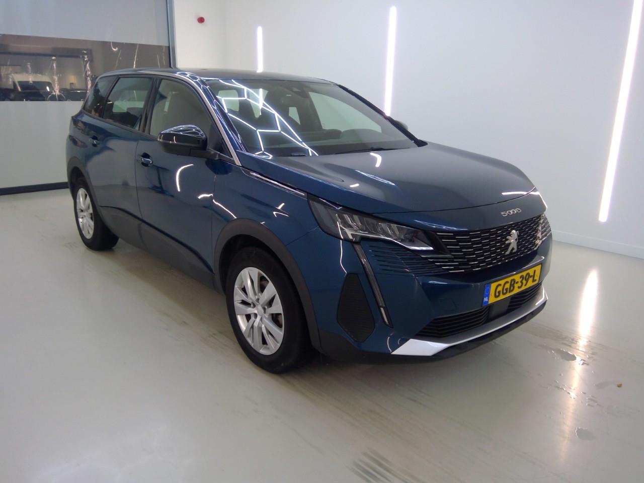 Peugeot 5008 1.2 Access Business