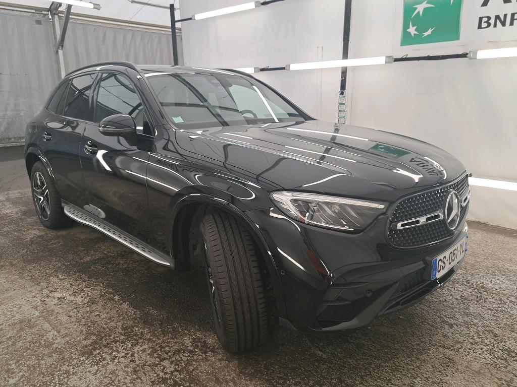 Mercedes-Benz GLC 300e AMG Line