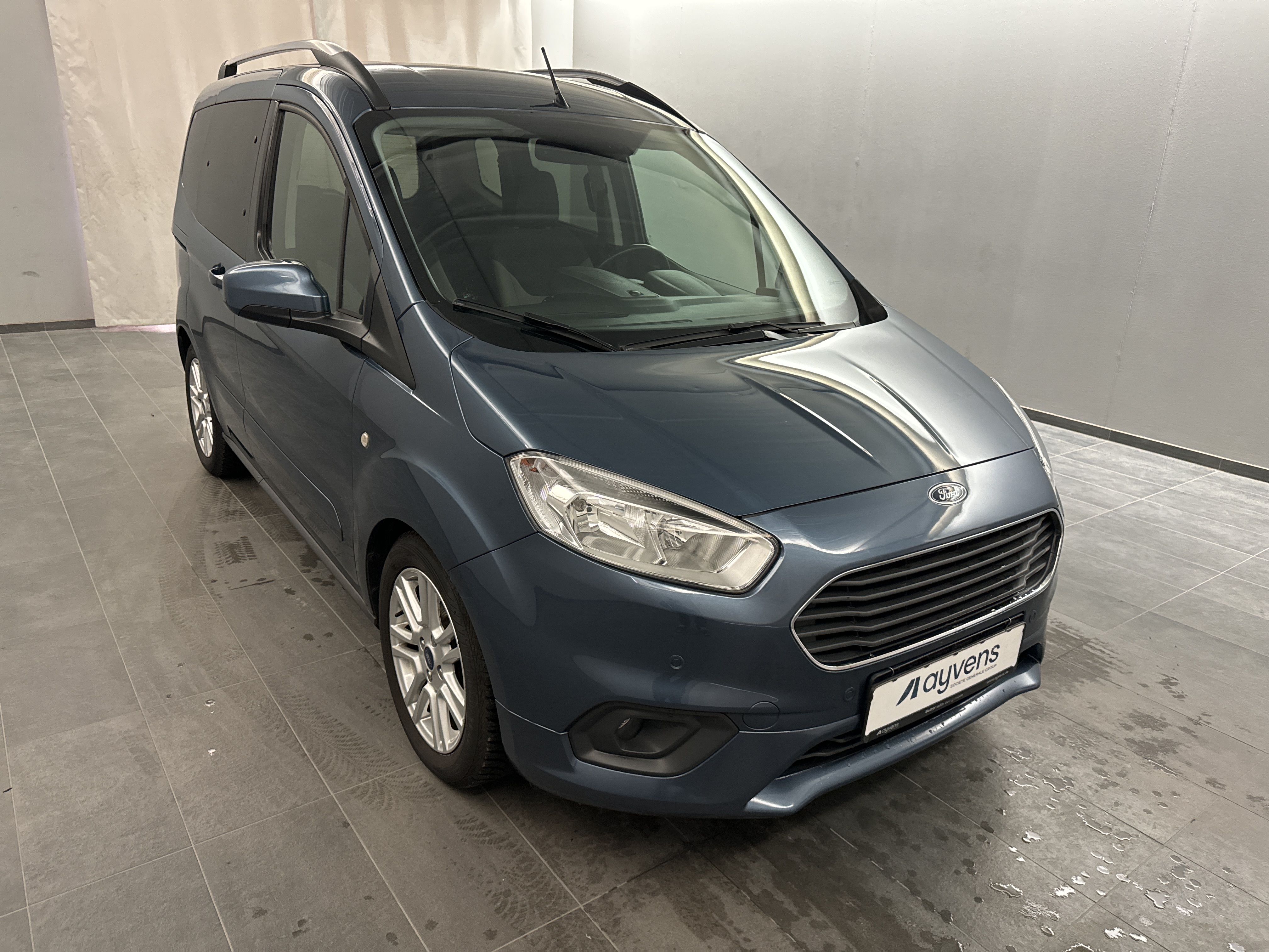 Ford Tourneo Courier 1.5 Tdci