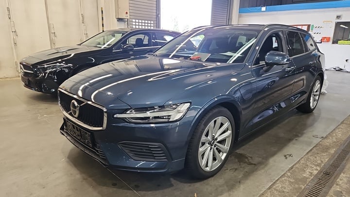 Volvo V60 T6 AWD Plug-in Hybrid Core Auto