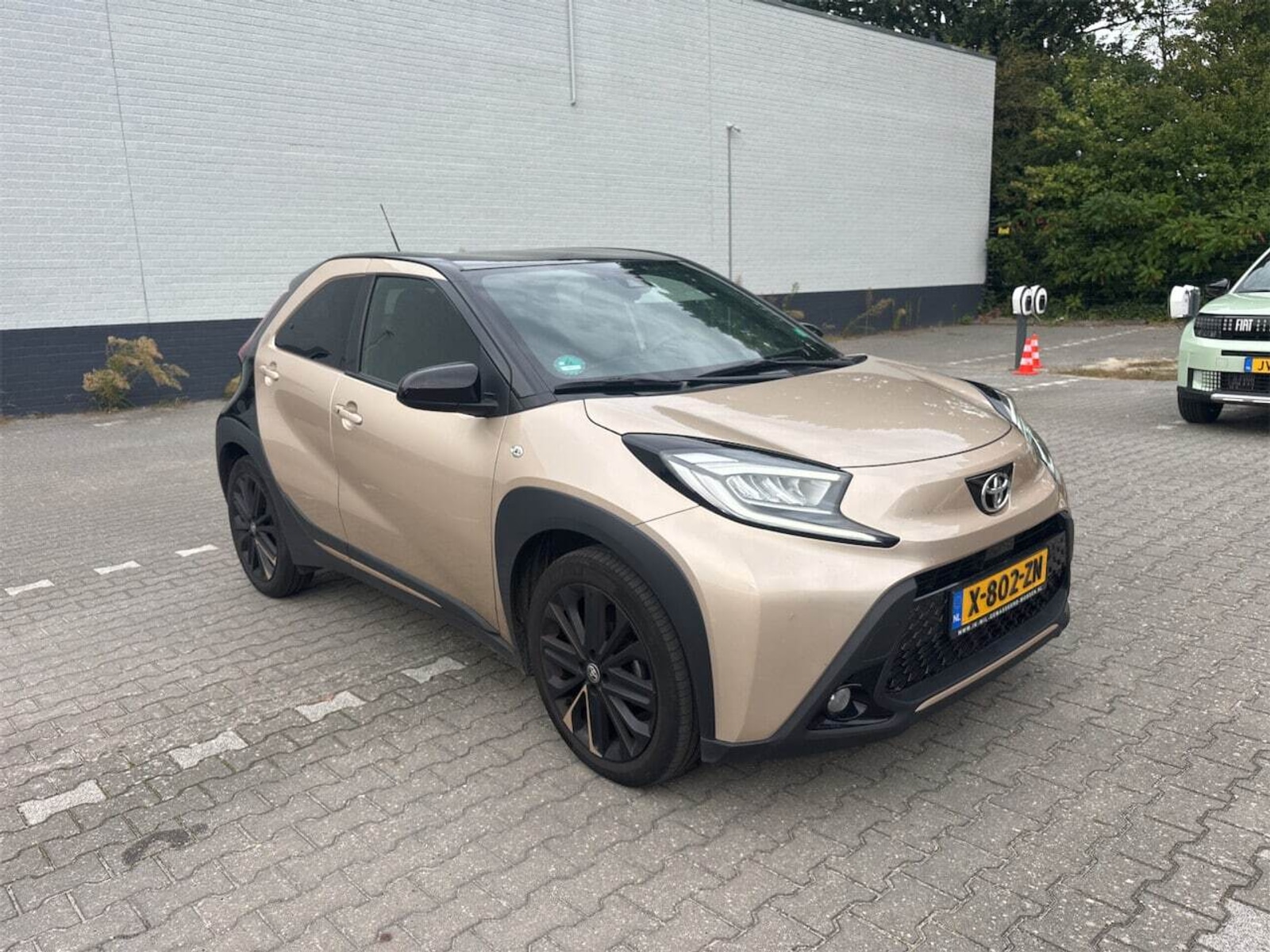 Toyota Aygo X 1.0 VVT-i Premium