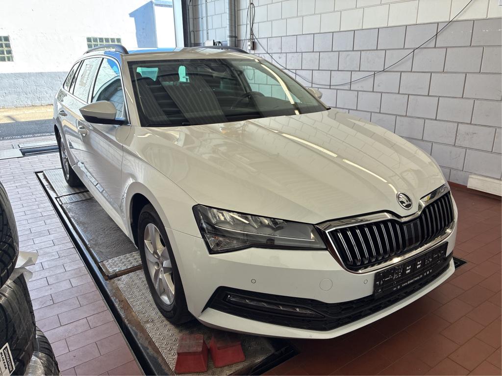 Škoda Superb Combi 2.0 TDI Ambition