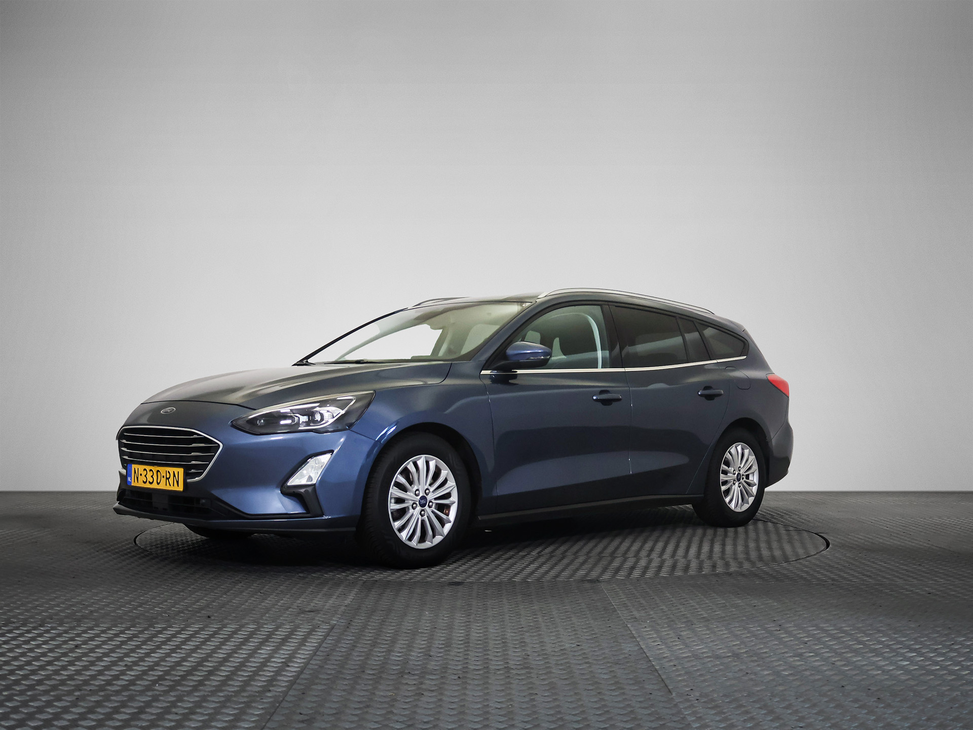 Ford Focus 1.0 EcoBoost Titanium X