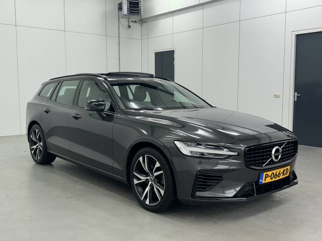 Volvo V60 T6 R-Design