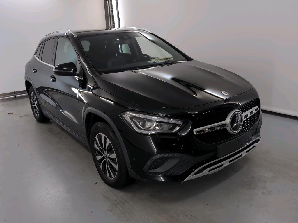 Mercedes-Benz GLA 250e Luxury