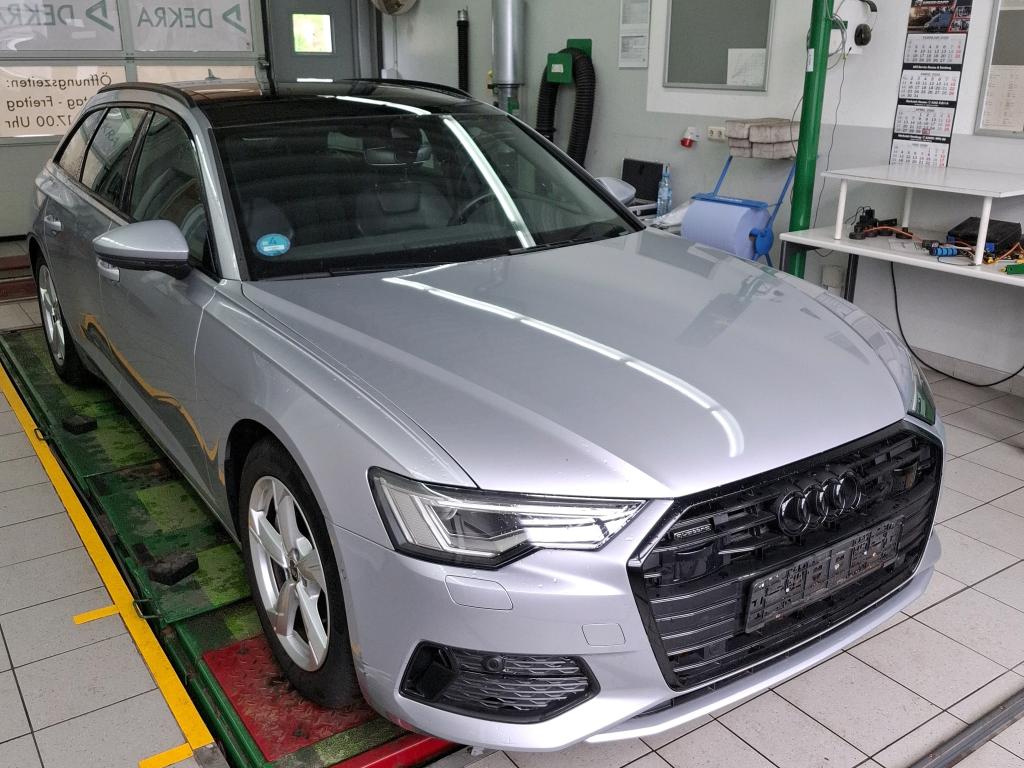 Audi A6 Avant 45 TFSI Sport