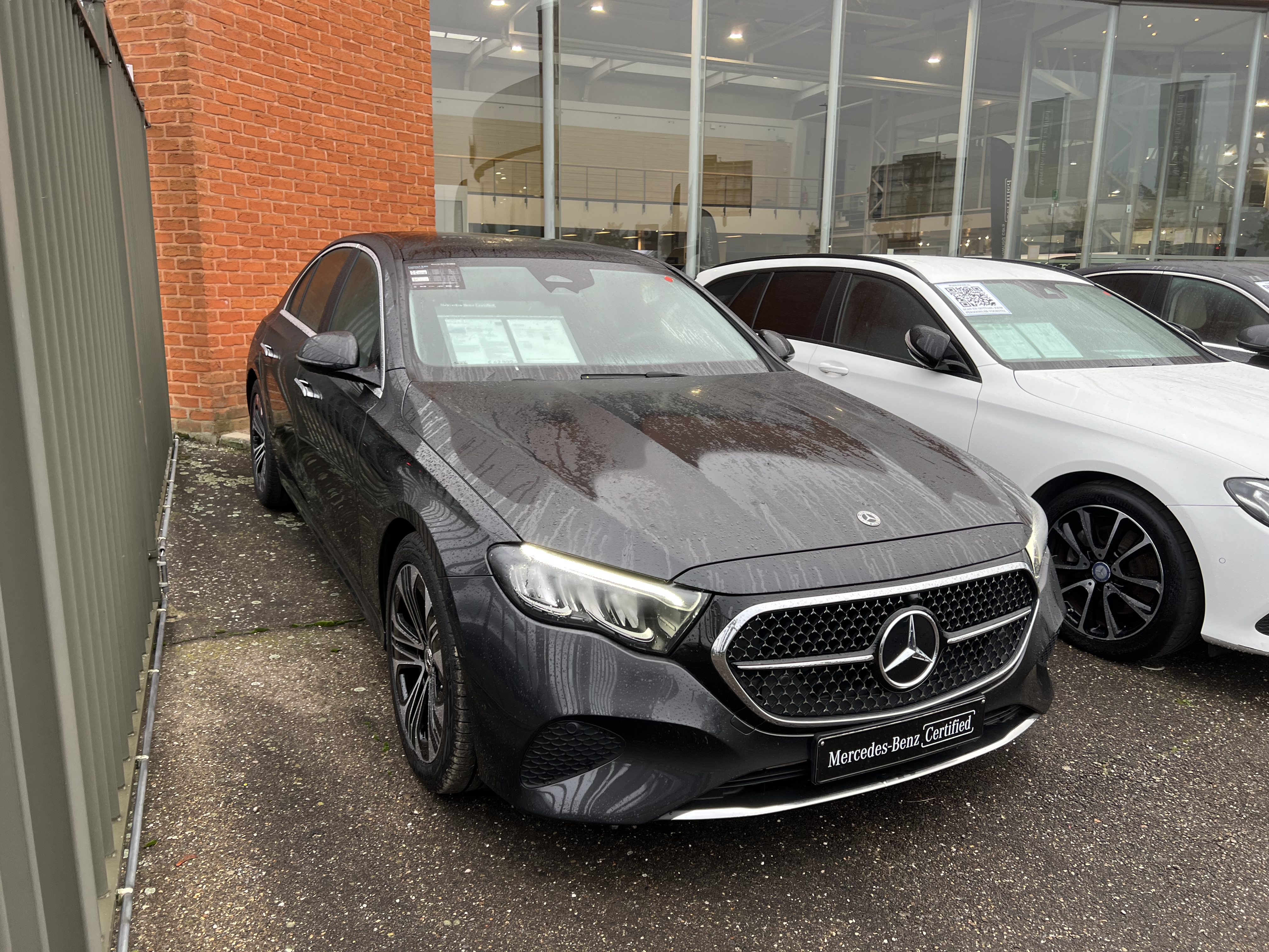 Mercedes-Benz E 220d