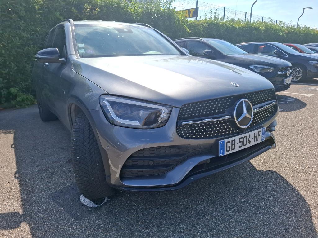 Mercedes-Benz GLC 300de AMG Line