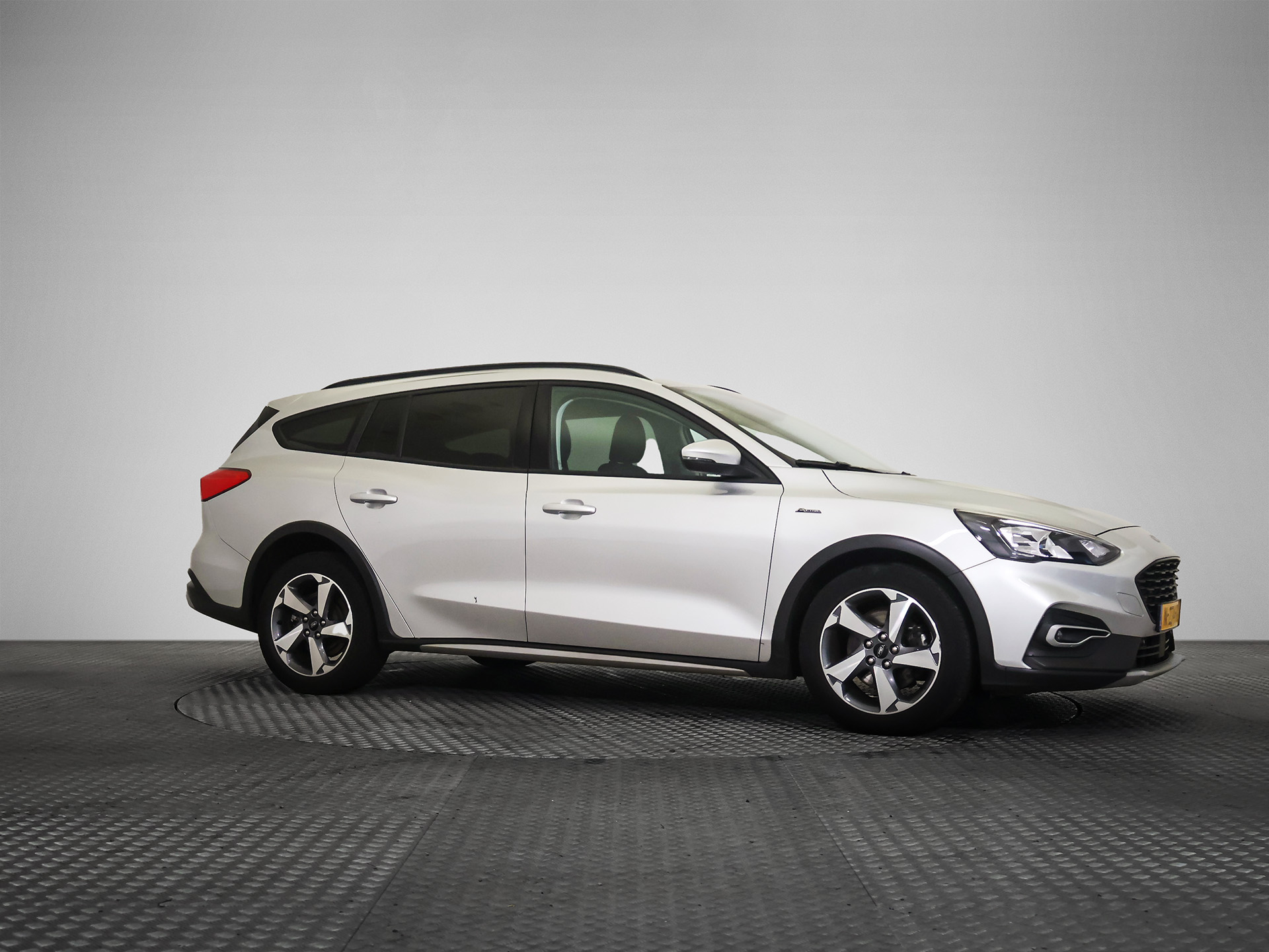 Ford Focus Active 1.0 EcoBoost Business