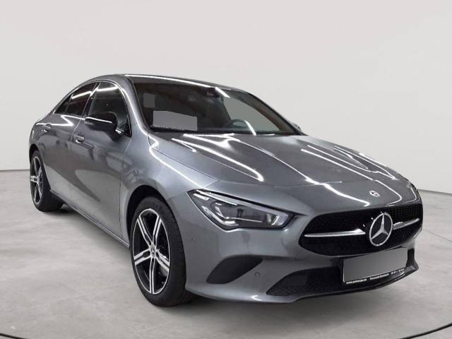 Mercedes-Benz CLA 220d Progressive