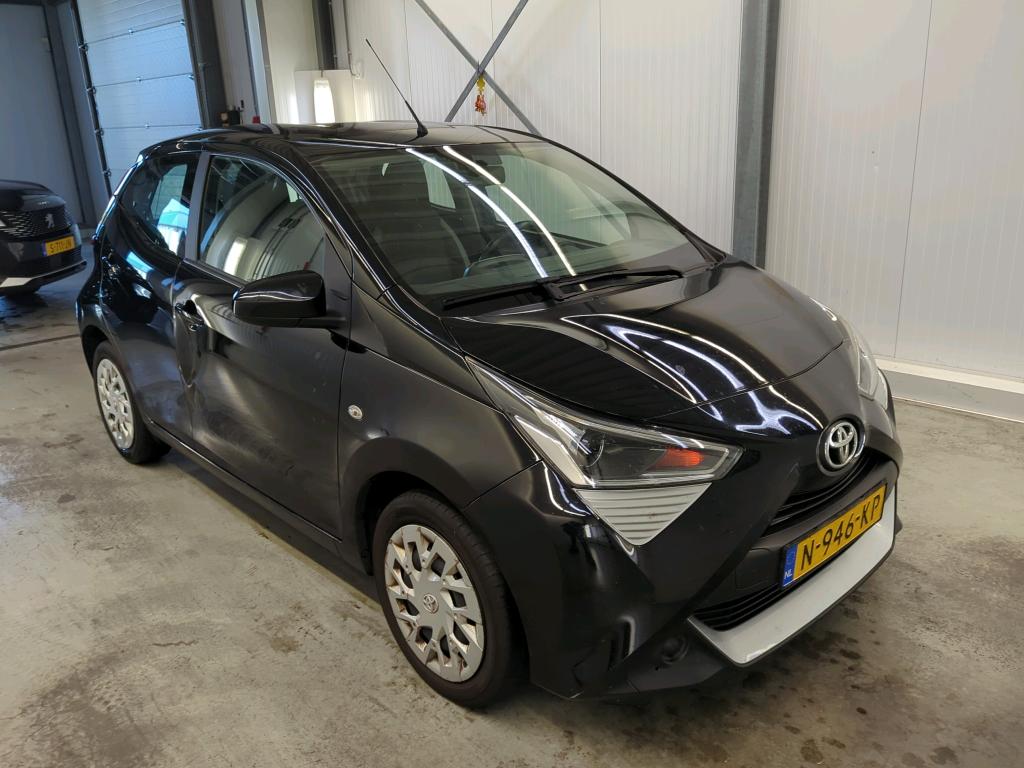 Toyota Aygo 1.0 VVT-i X-Play