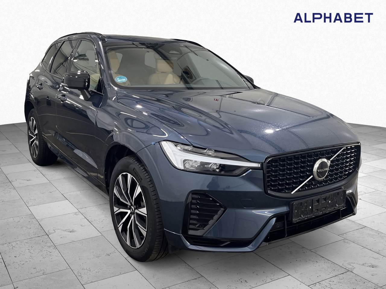 Volvo XC60 B4 Plus Dark