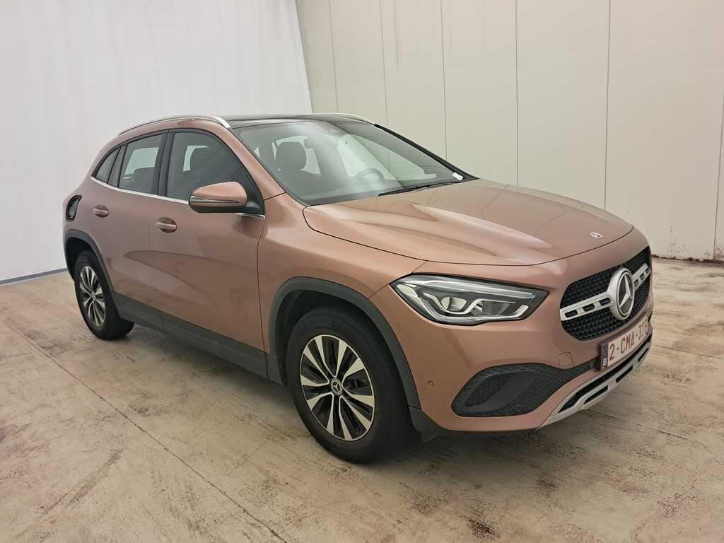 Mercedes-Benz GLA 250e Luxury