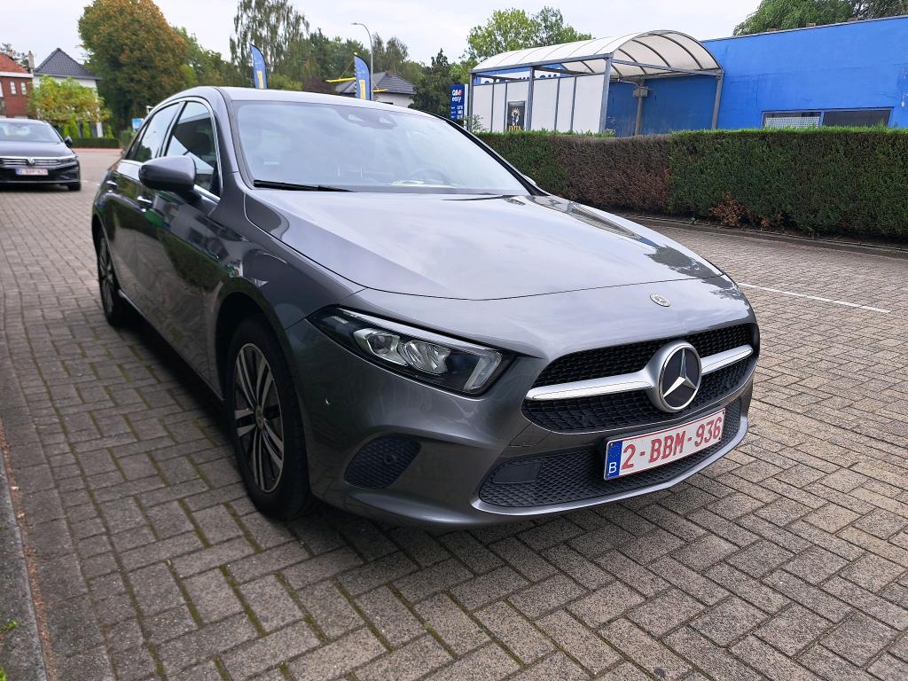 Mercedes-Benz A 250e Luxury Line