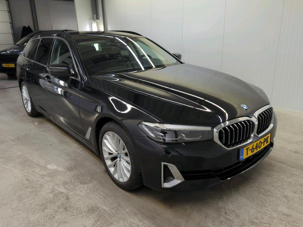 BMW 5 Series Touring 520i Business