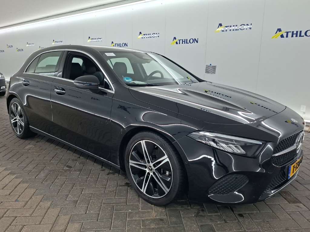 Mercedes-Benz A 180 Luxury Line