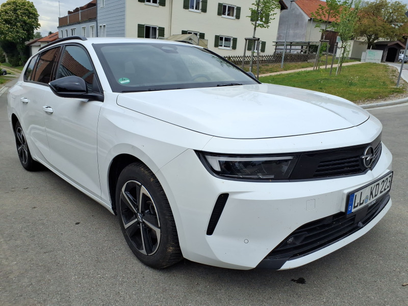 Opel Astra Sports Tourer 1.5 Edition