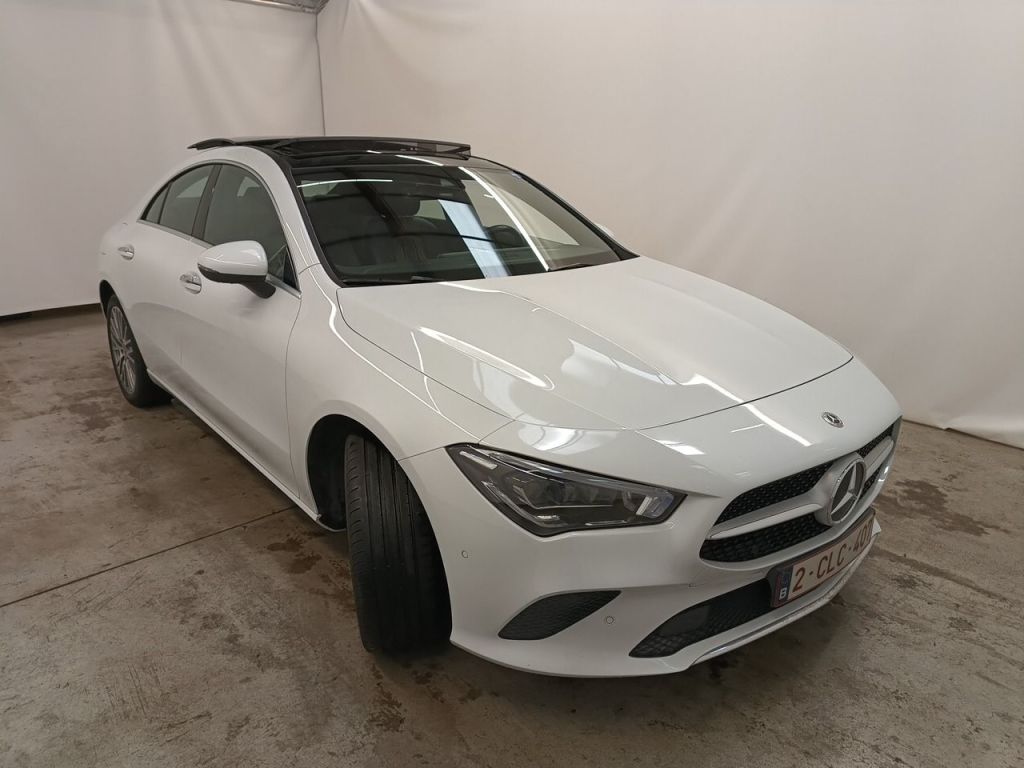Mercedes-Benz CLA 250e Business Line