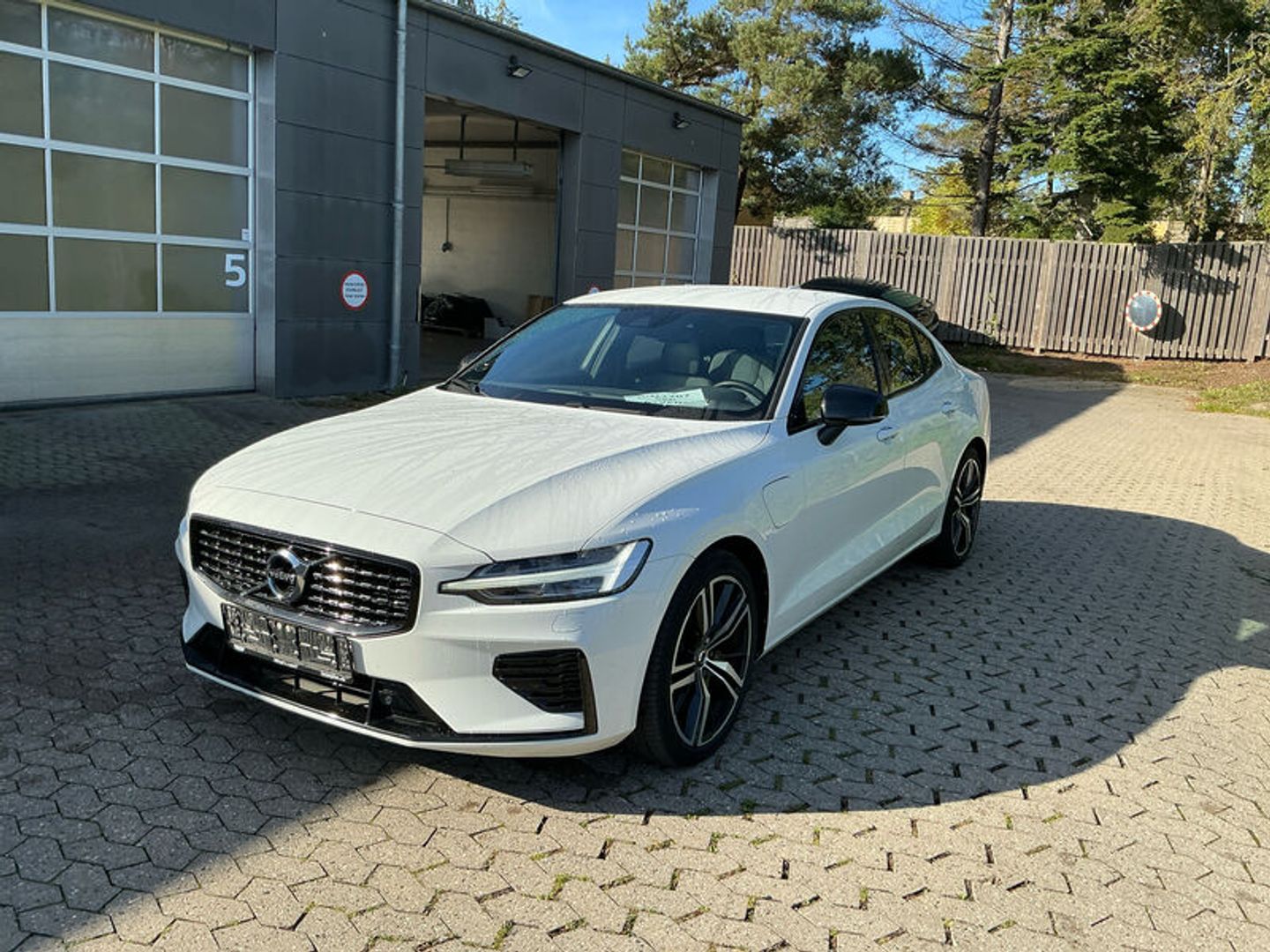 Volvo S60 2.0 T8 Awd R-Design Recharge Vbl Auto UA!