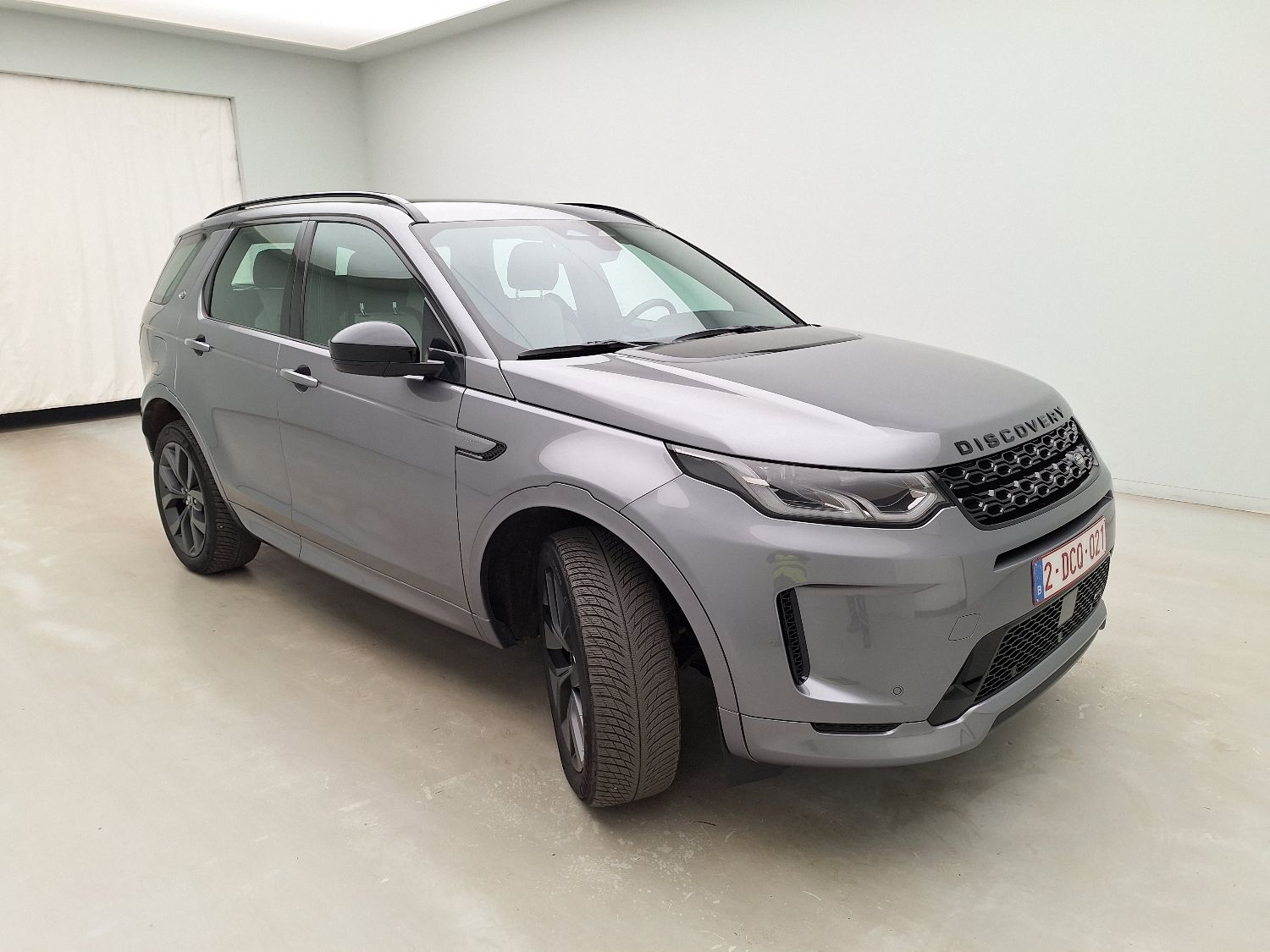Land Rover Discovery Sport P300e