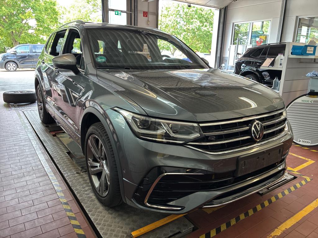 Volkswagen Tiguan Allspace 2.0 TSI R-Line