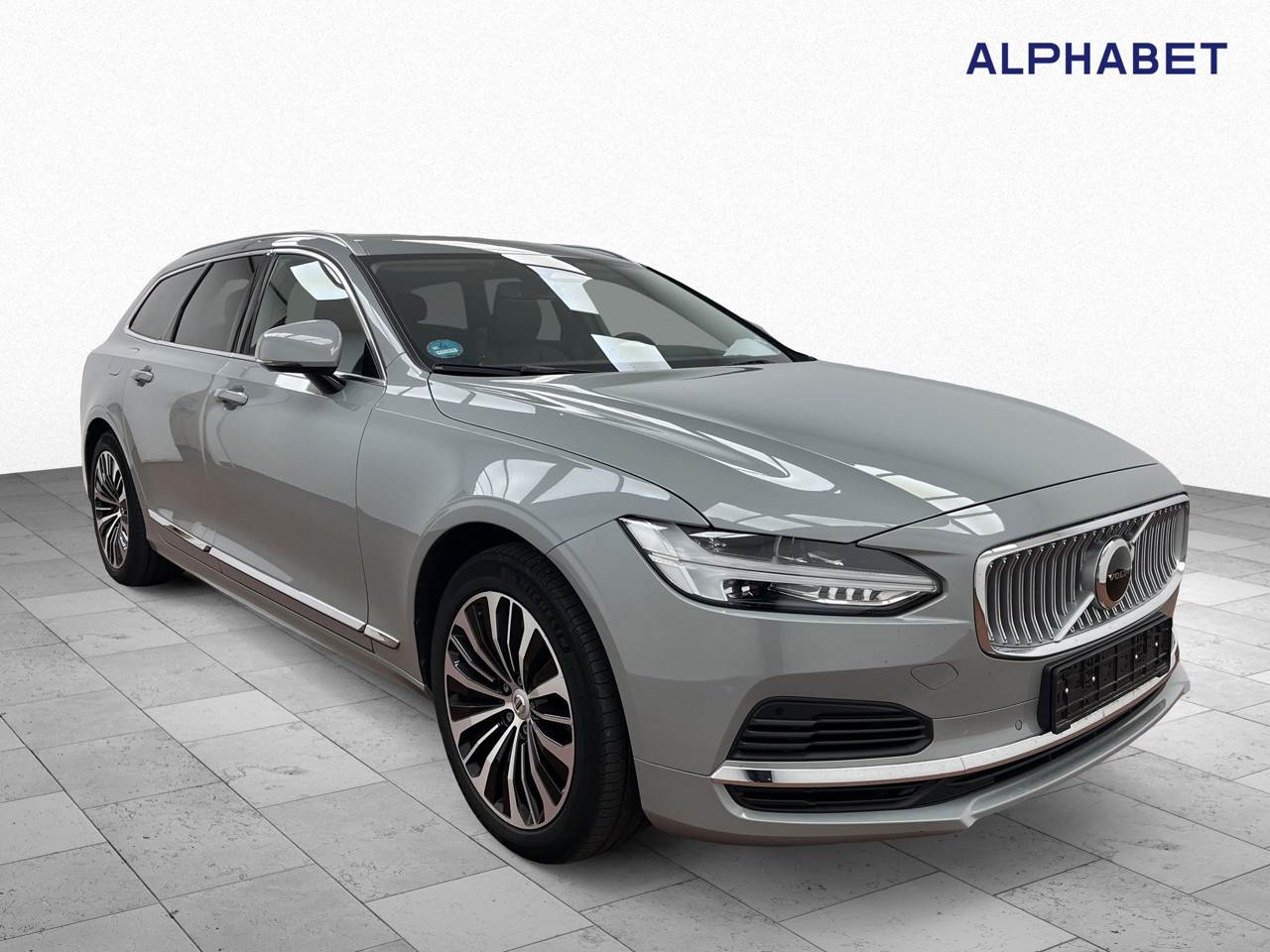 Volvo V90 T6 Core