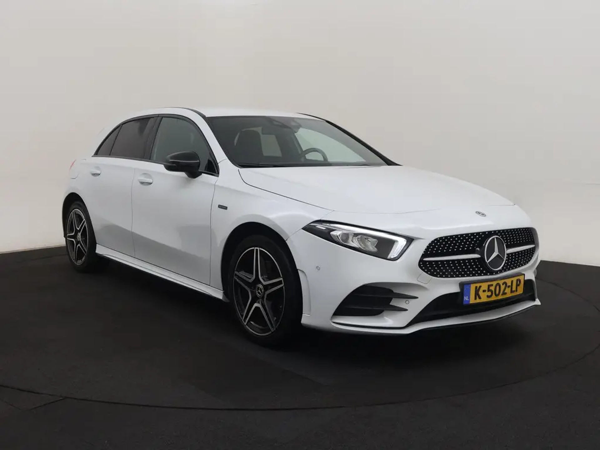 Mercedes-Benz A 250e Business Solution AMG