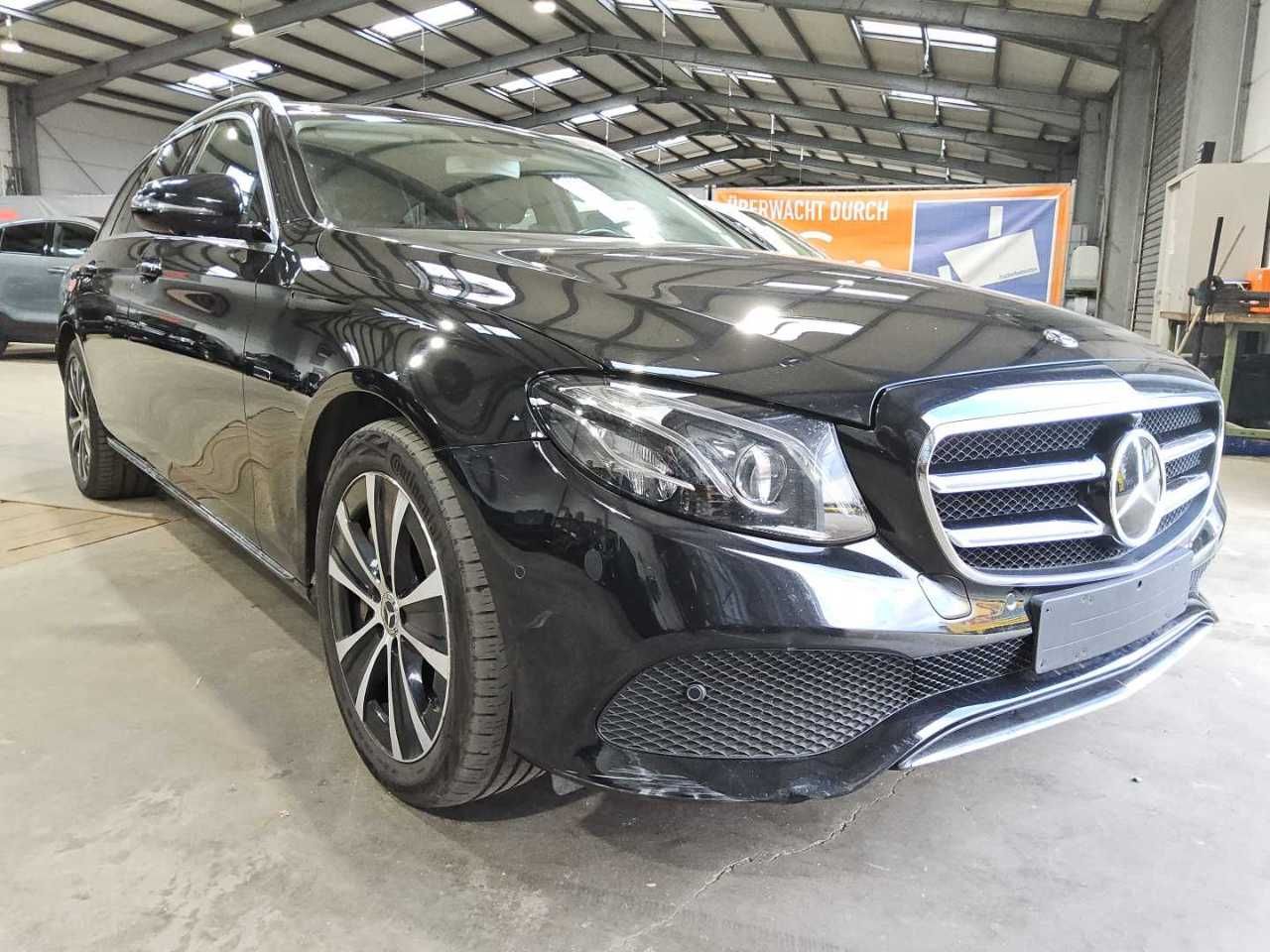 Mercedes-Benz E 300de Avantgarde
