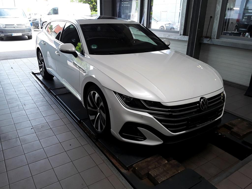 Volkswagen Arteon Shooting Brake 2.0 TDI R-Line