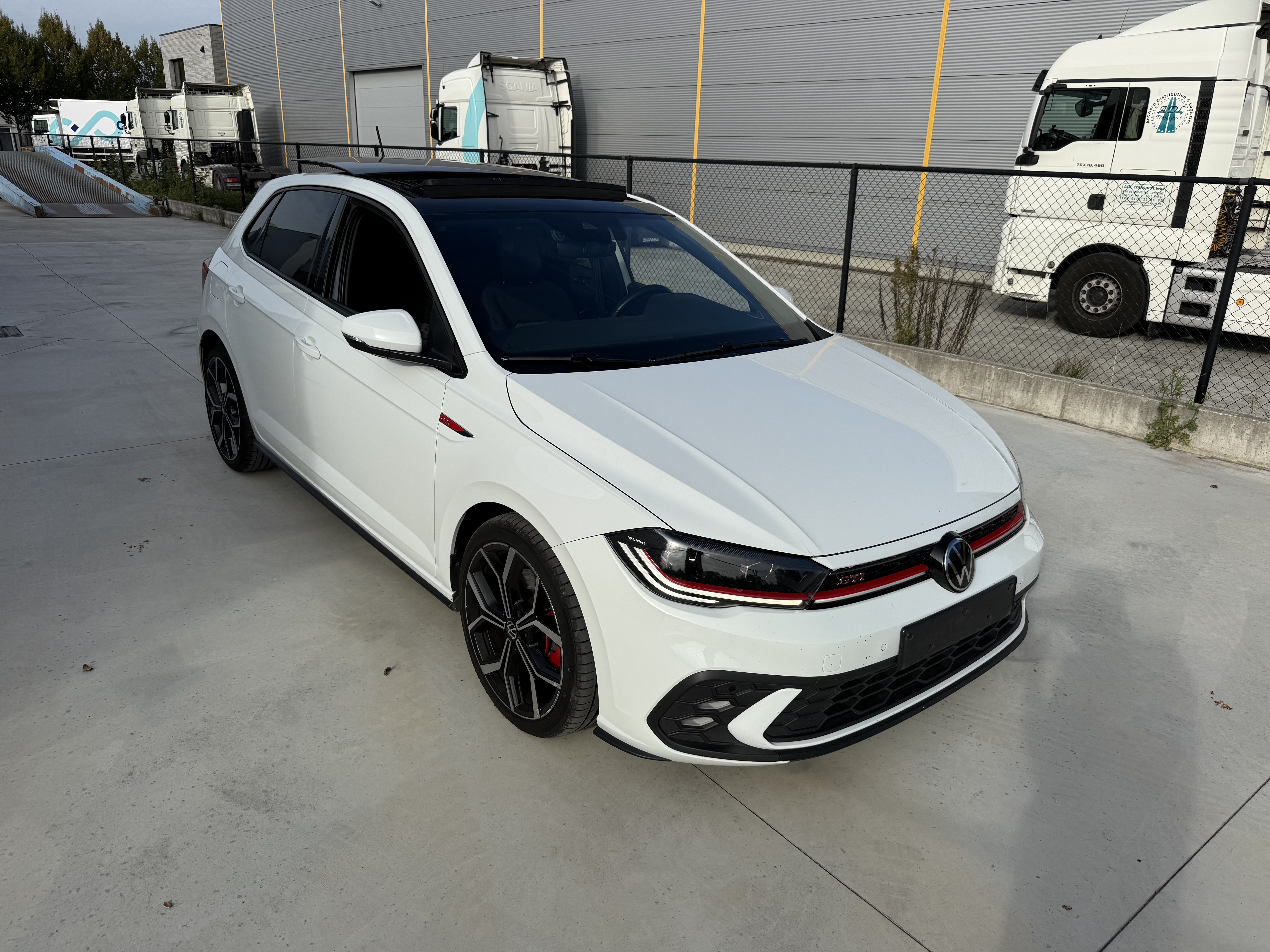 Volkswagen Polo 2.0 TSI