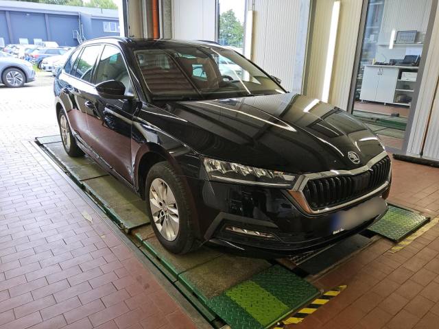 Škoda Octavia Combi 2.0 TDI Ambition