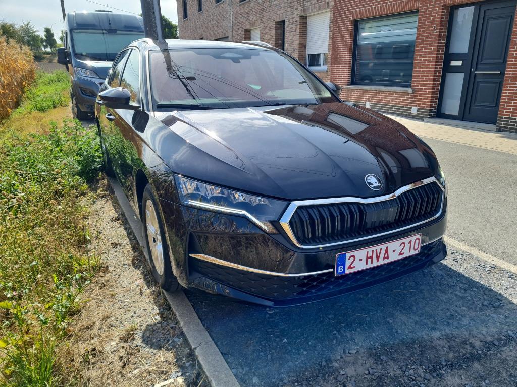 Skoda Octavia Combi 1.5 TSI Family