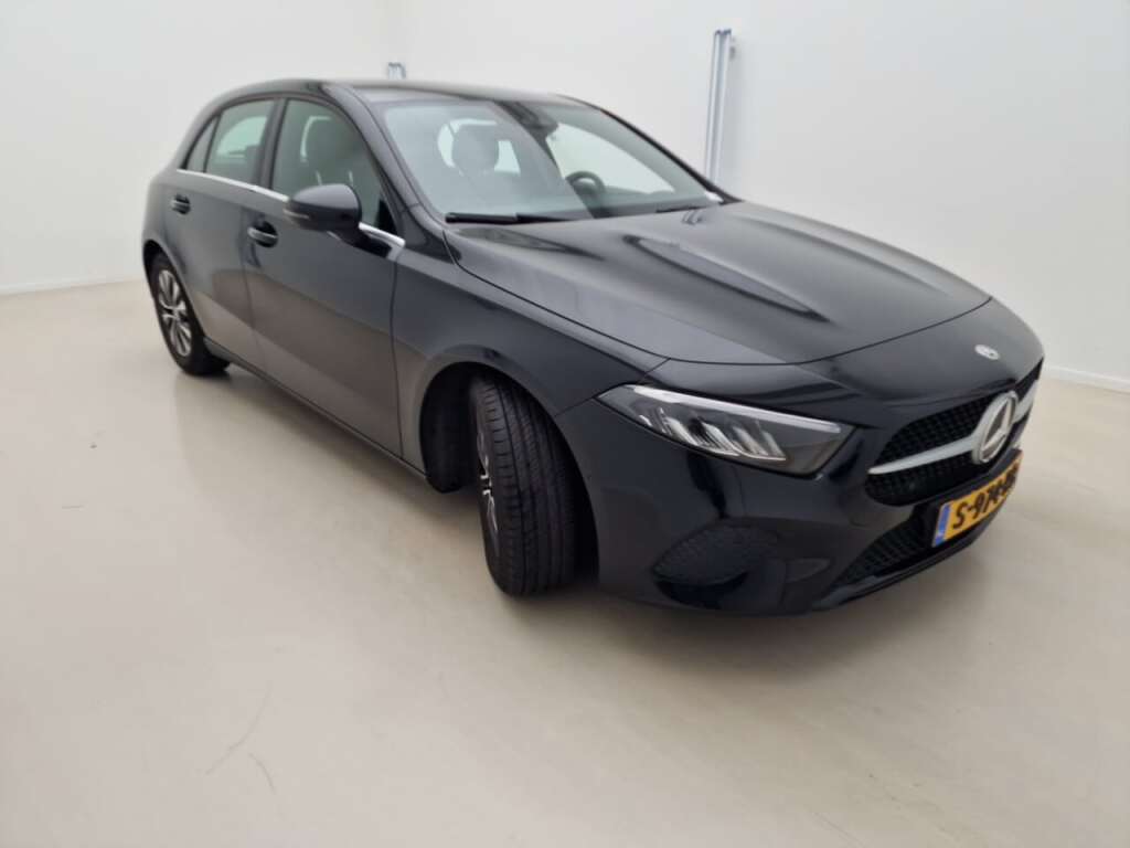 Mercedes-Benz A 180 Business Line