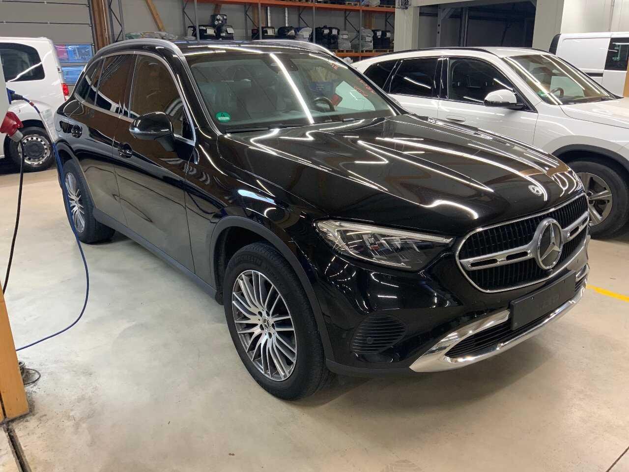 Mercedes-Benz GLC 220d Avantgarde Advanced