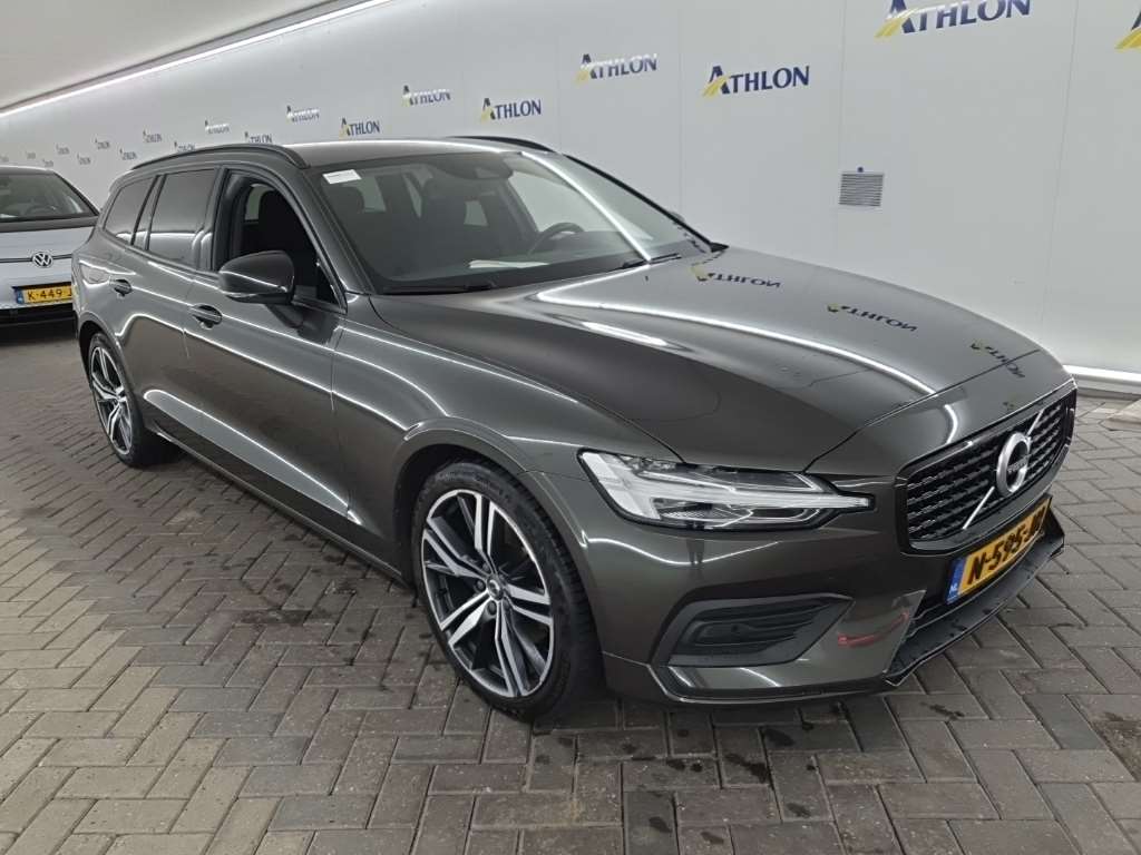 Volvo V60 B3 Momentum