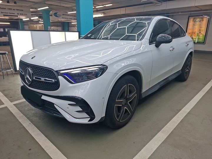 Mercedes-Benz GLC Coupé 220d AMG Line