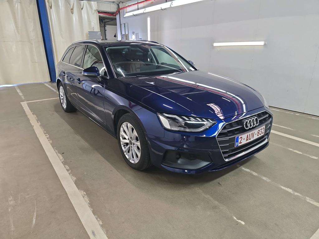 Audi A4 Avant 30 TDI Attraction