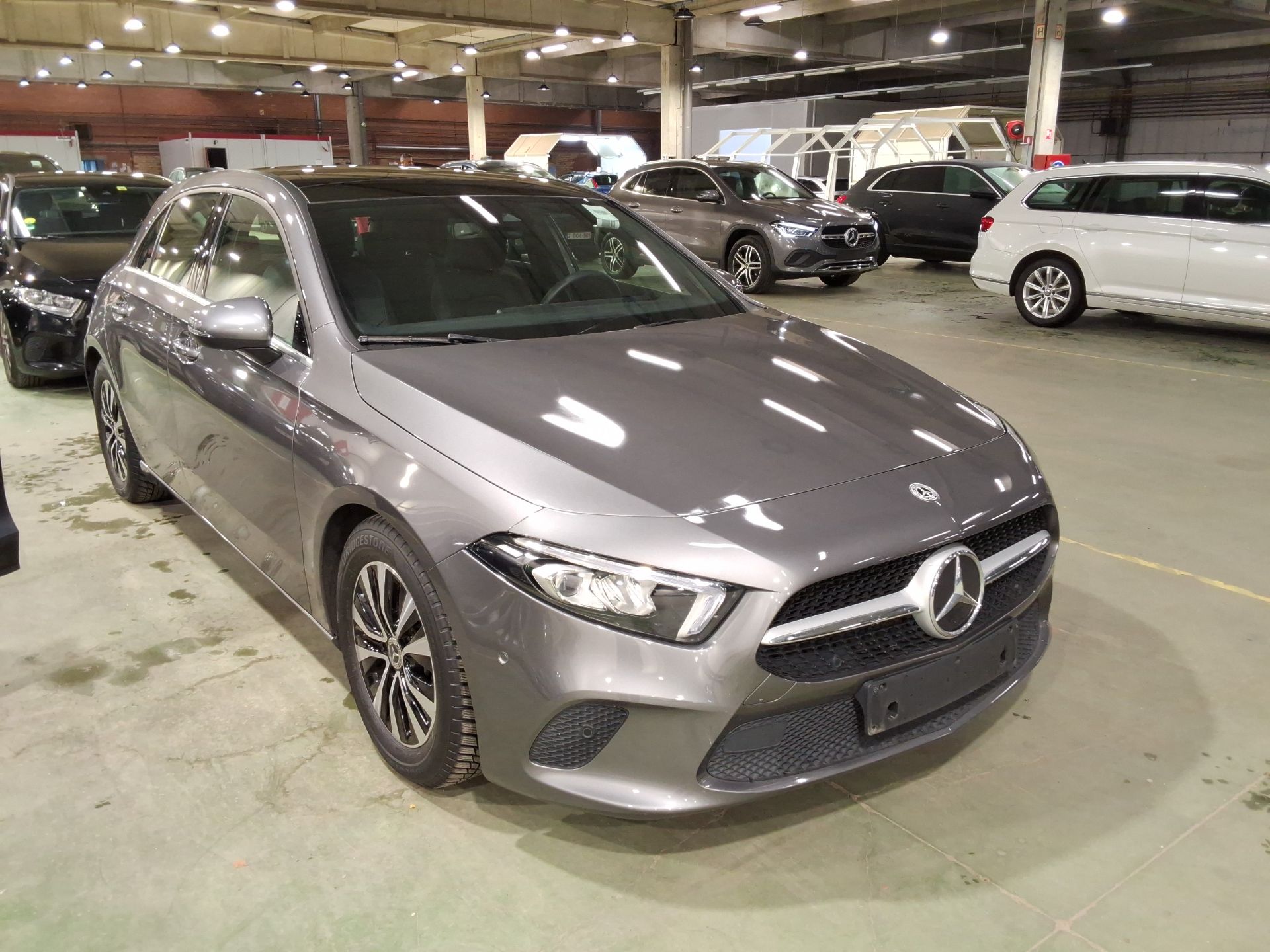Mercedes-Benz A 180d Business Solution
