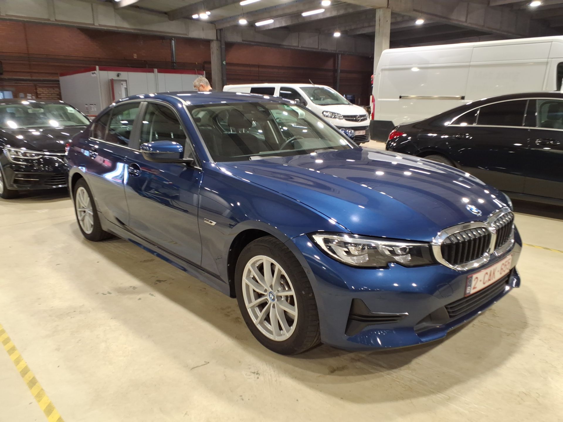 BMW 3 Series 320e
