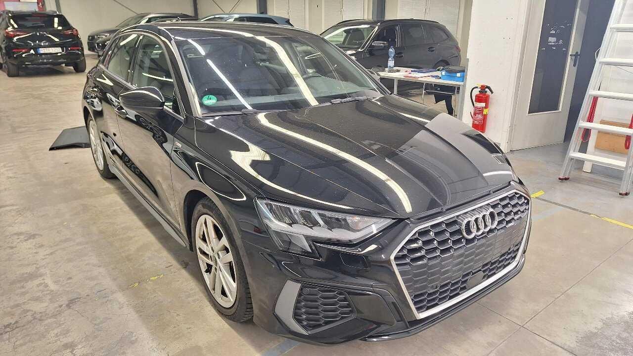 Audi A3 Sportback 30 TDI S Line